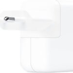 Apple 30W Power Adapter MW2G3ZM/A